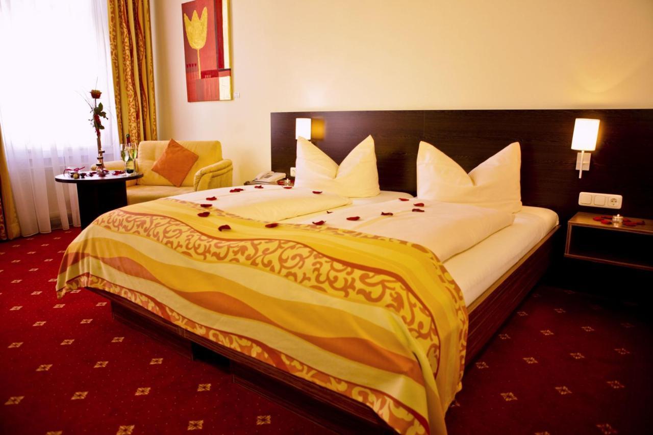 Drexel'S Parkhotel Меминген Екстериор снимка