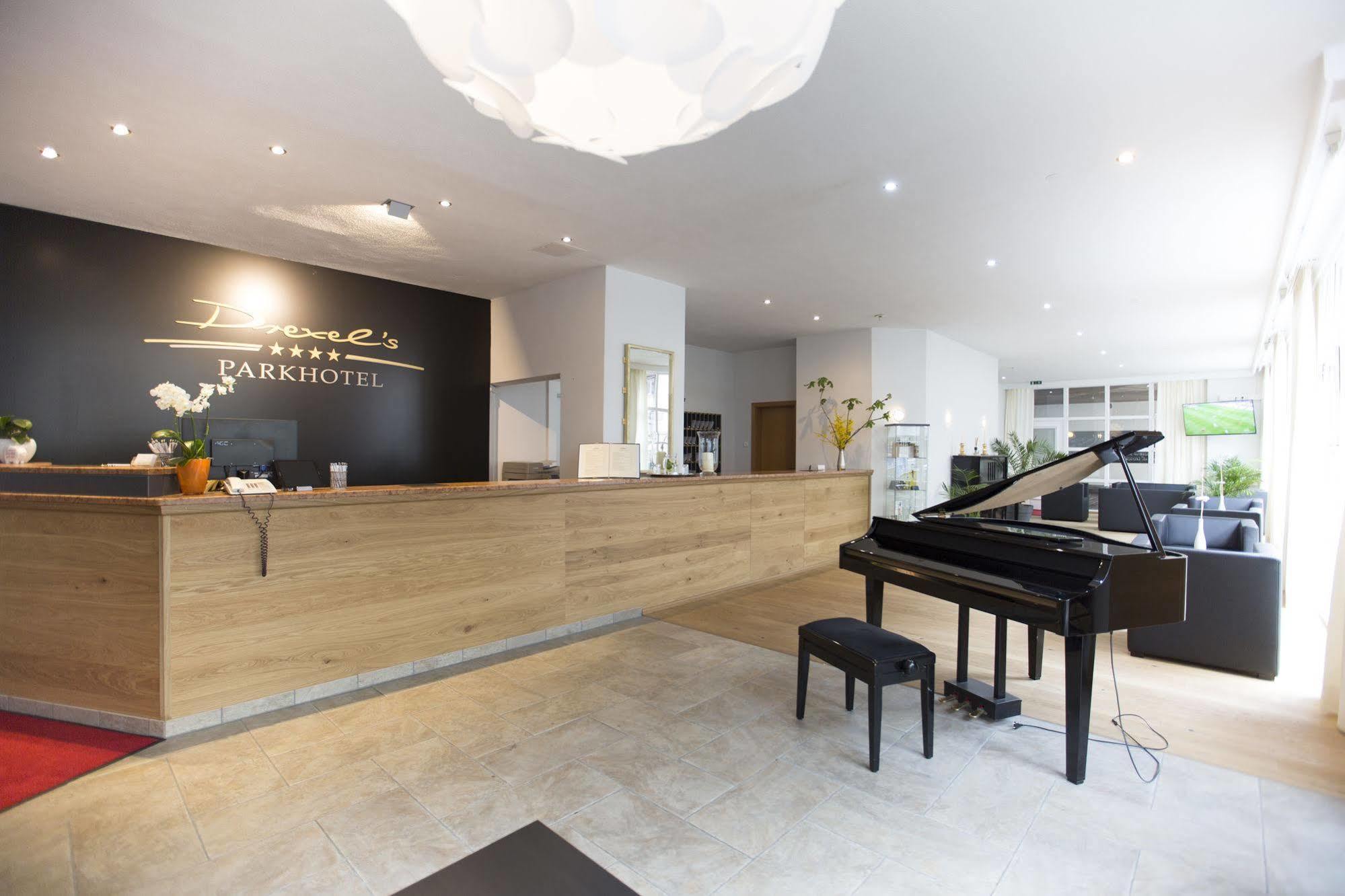 Drexel'S Parkhotel Меминген Екстериор снимка