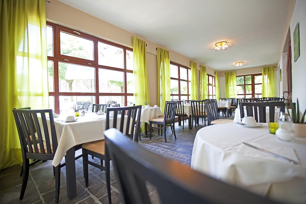 Drexel'S Parkhotel Меминген Екстериор снимка
