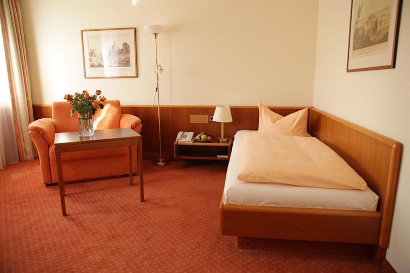 Drexel'S Parkhotel Меминген Екстериор снимка